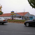 Fassaden in Winkelstehfalztechnik aus Zink vorbewittert